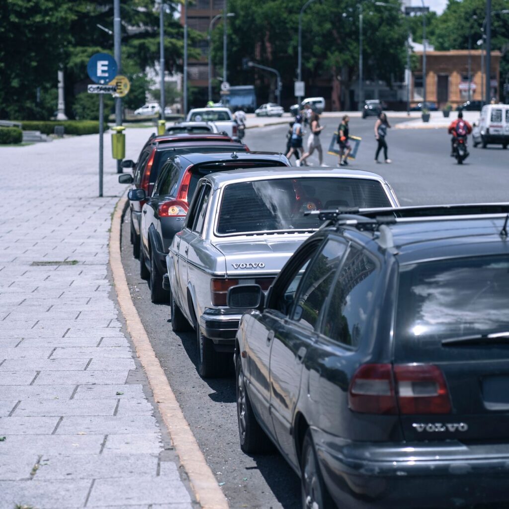 ¿Cuándo es necesario contratar un seguro de auto? 1 pexels photo 14818466