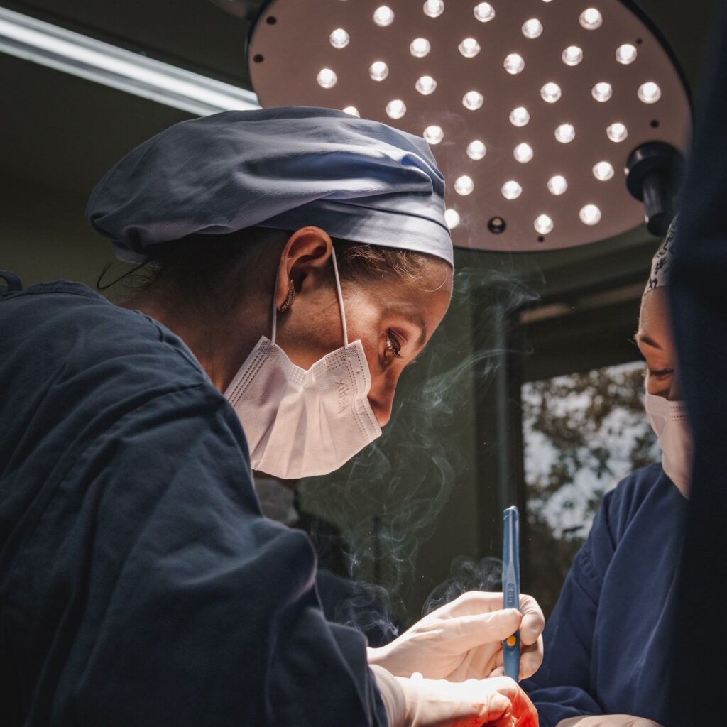 ¿Qué es el deducible en seguros médicos y cómo se calcula? 1 pexels photo 25205116 2