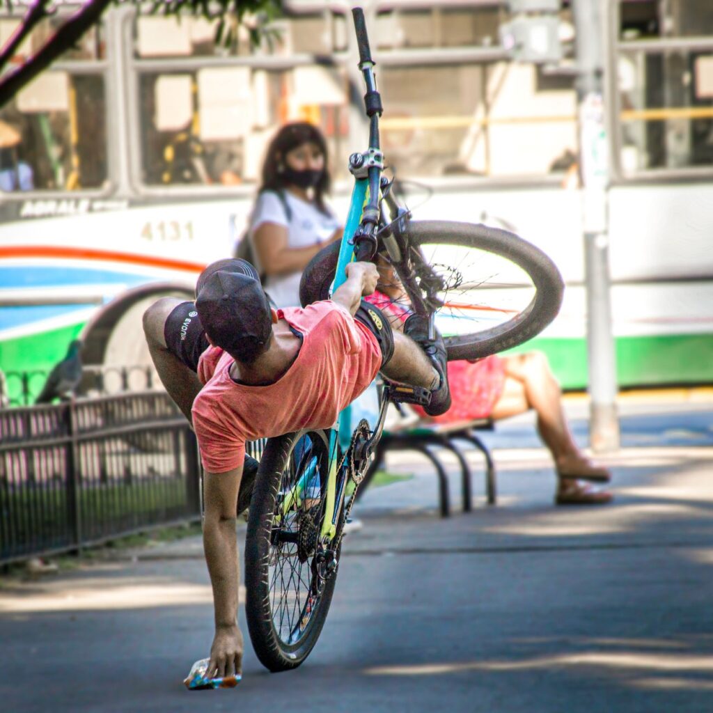 ¿Qué hacer en caso de un accidente y cómo afecta tu seguro? 1 pexels photo 27010260